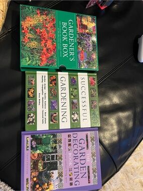 The Gardener’s Book Box 2 book set hardcover